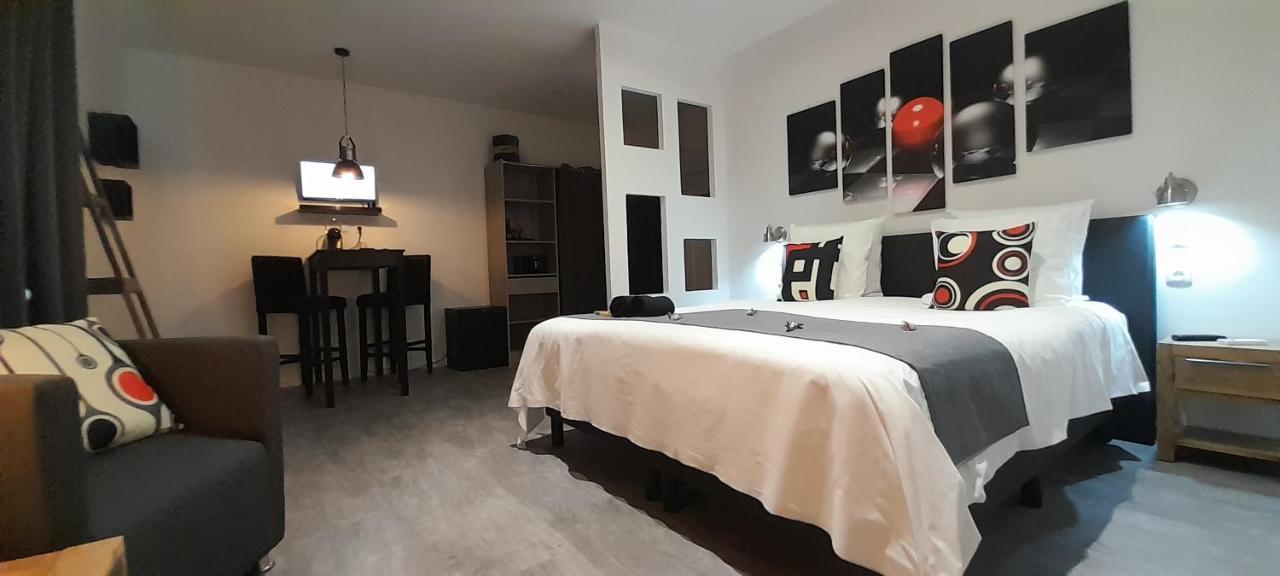 Bed and Breakfast Kassanos "La Garenne" Privas Zewnętrze zdjęcie