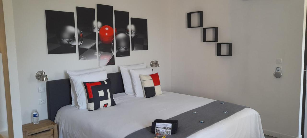 Bed and Breakfast Kassanos "La Garenne" Privas Zewnętrze zdjęcie