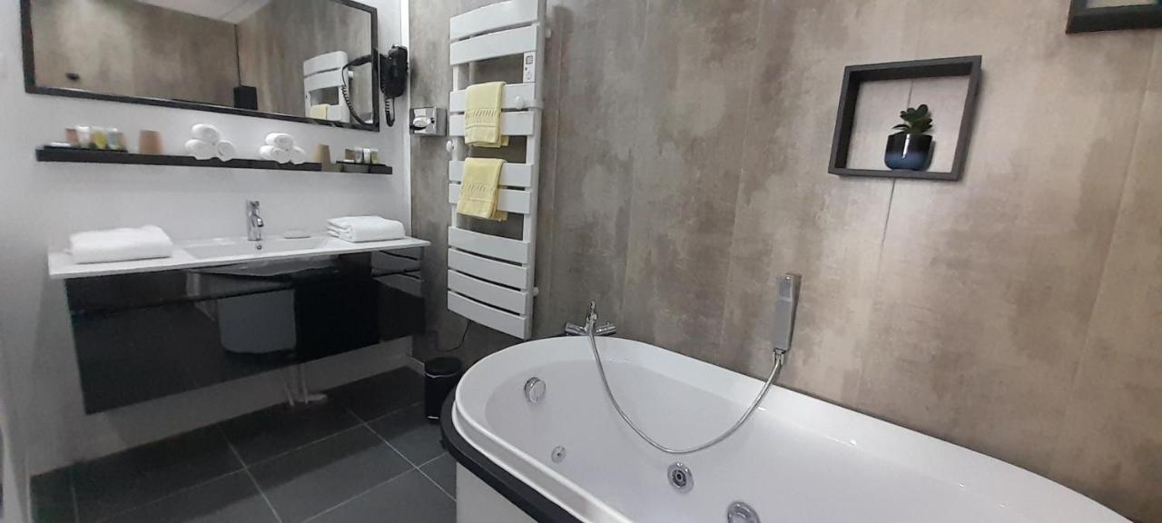 Bed and Breakfast Kassanos "La Garenne" Privas Zewnętrze zdjęcie